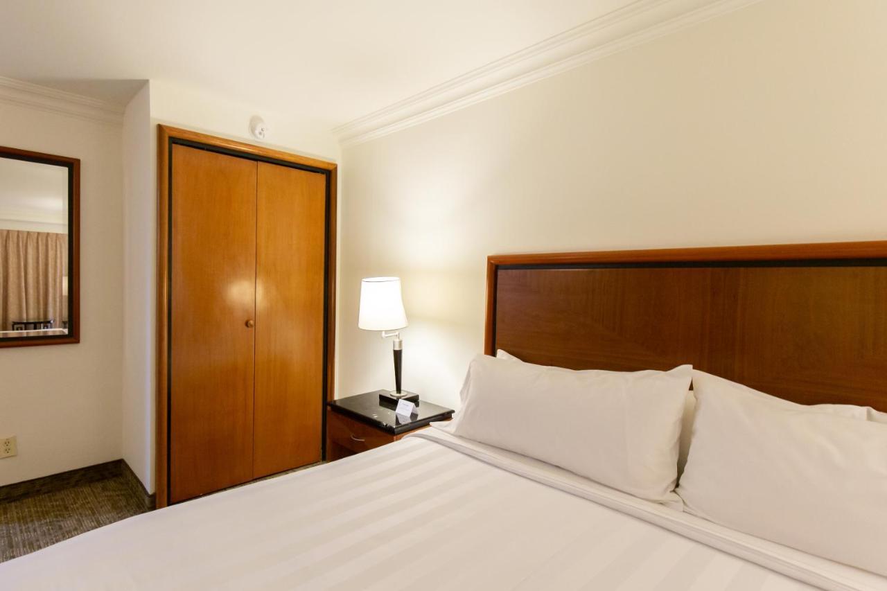 Hs Hotsson Hotel 坦皮科 外观 照片
