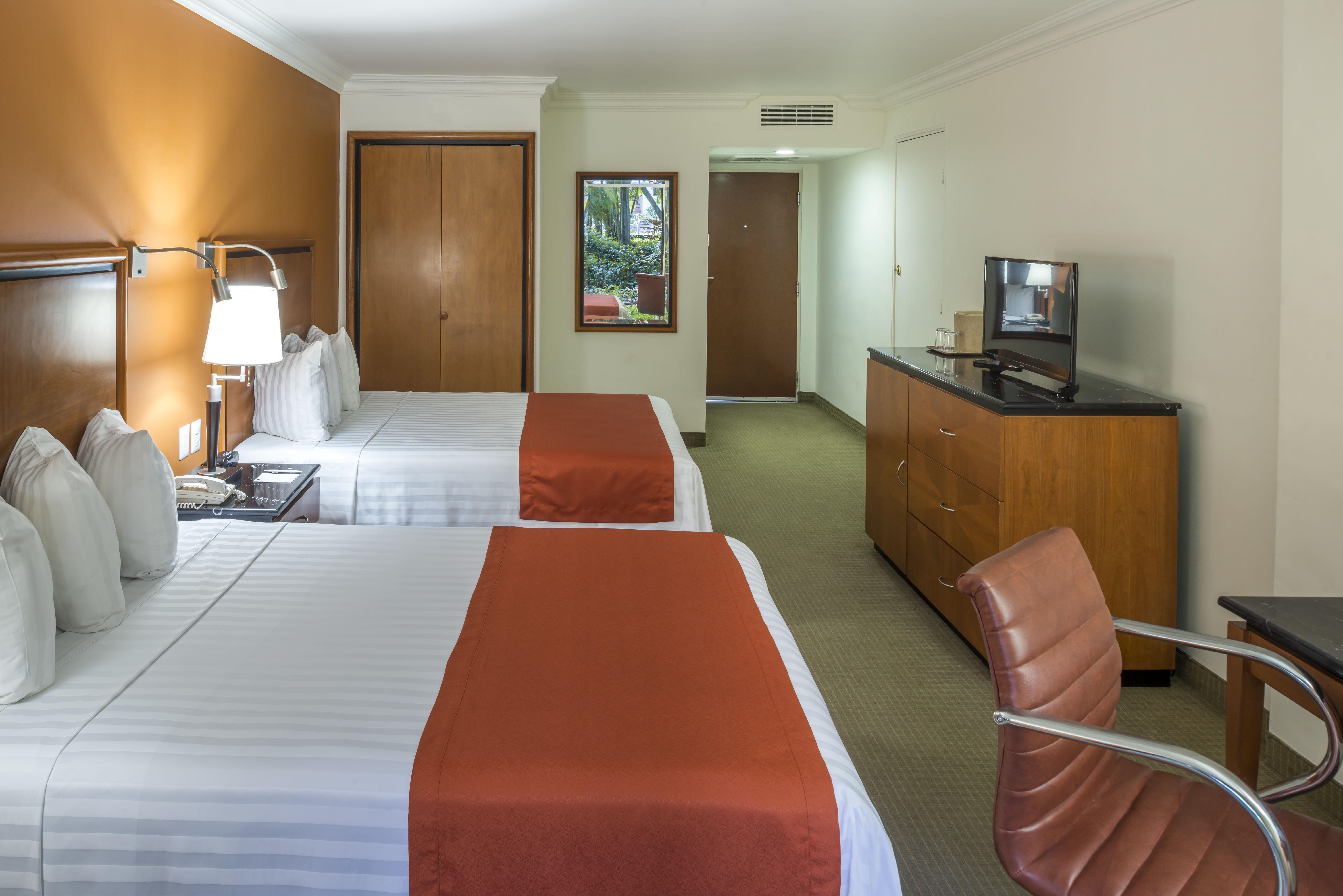 Hs Hotsson Hotel 坦皮科 外观 照片