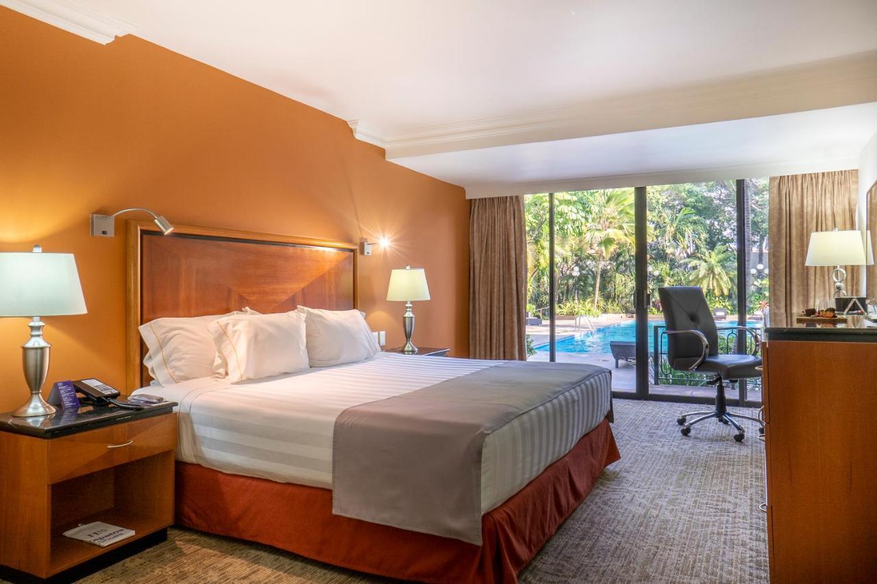 Hs Hotsson Hotel 坦皮科 外观 照片