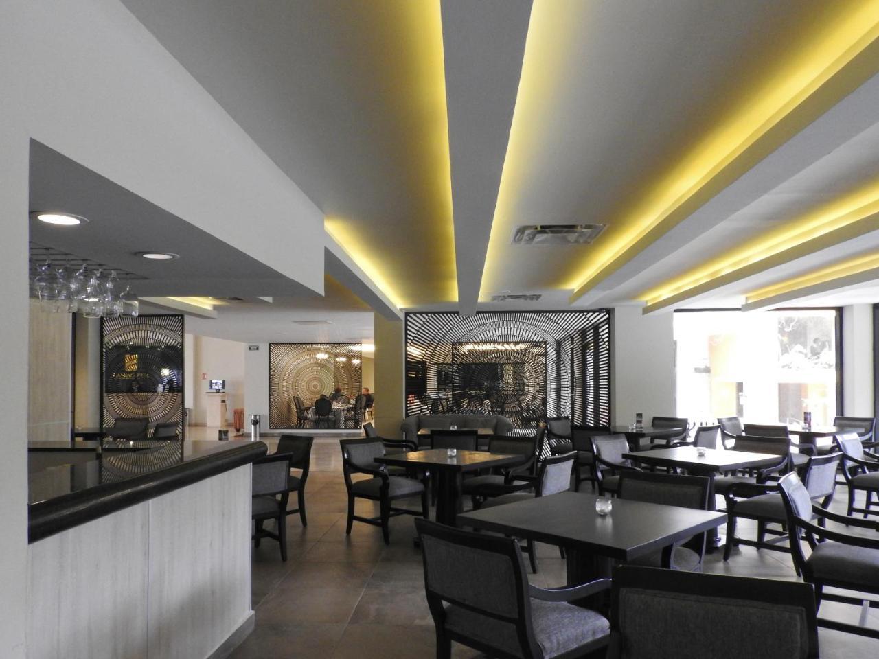 Hs Hotsson Hotel 坦皮科 外观 照片